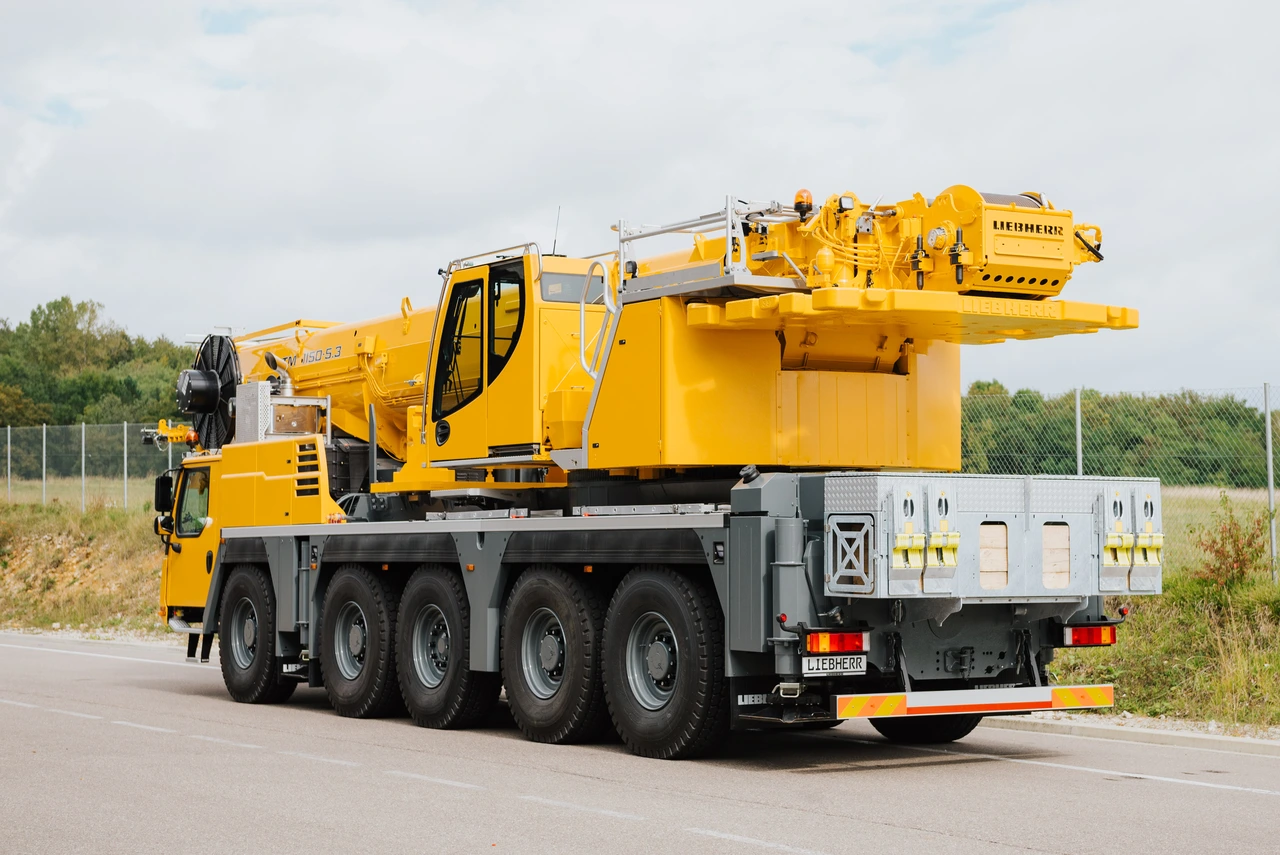 LTM 1160NX (LTM 1150-5.3) モバイルクレーン - Liebherr